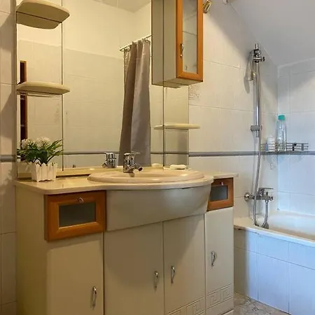 Three Bedroom Flat With Terrace