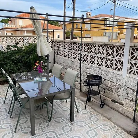 Apartment Three Bedroom Flat With Terrace